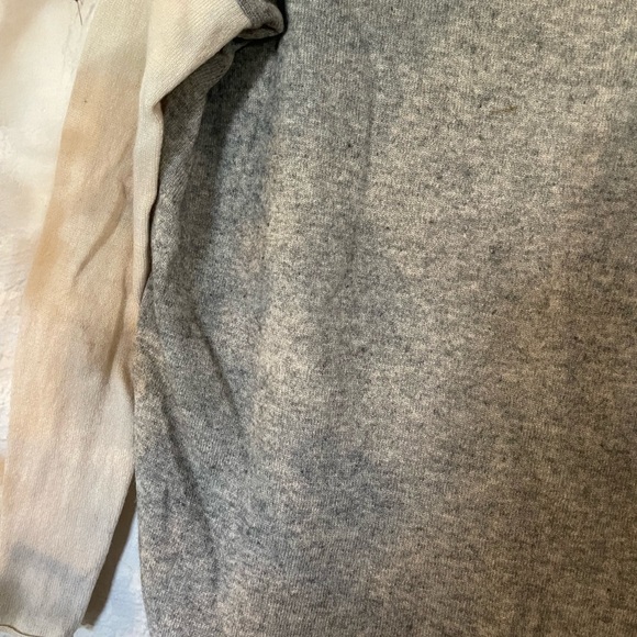 VINCE WOOL/CASHMERE SWEATER - Picture 2 of 6